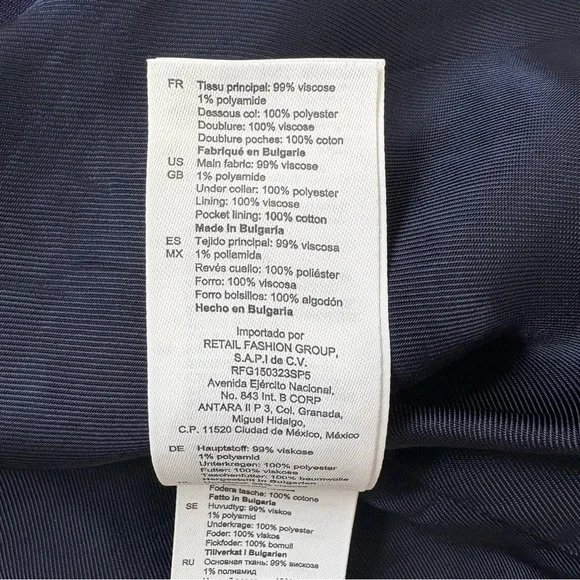 SANDRO Paris women’s blazer in classic navy blue with fine pinstripes. - Picture 6 of 7